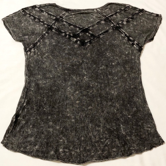 Crash & Burn Women’s Black S/S Graphic T-shirt with Rhinestone Studded Cross - M - Picture 7 of 17